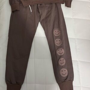 Smiley face sweat set